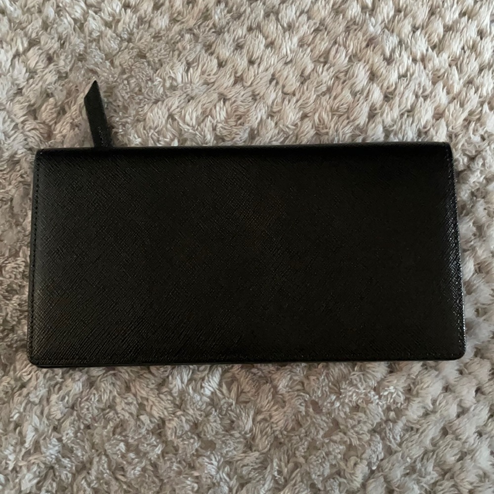 Continental wallet